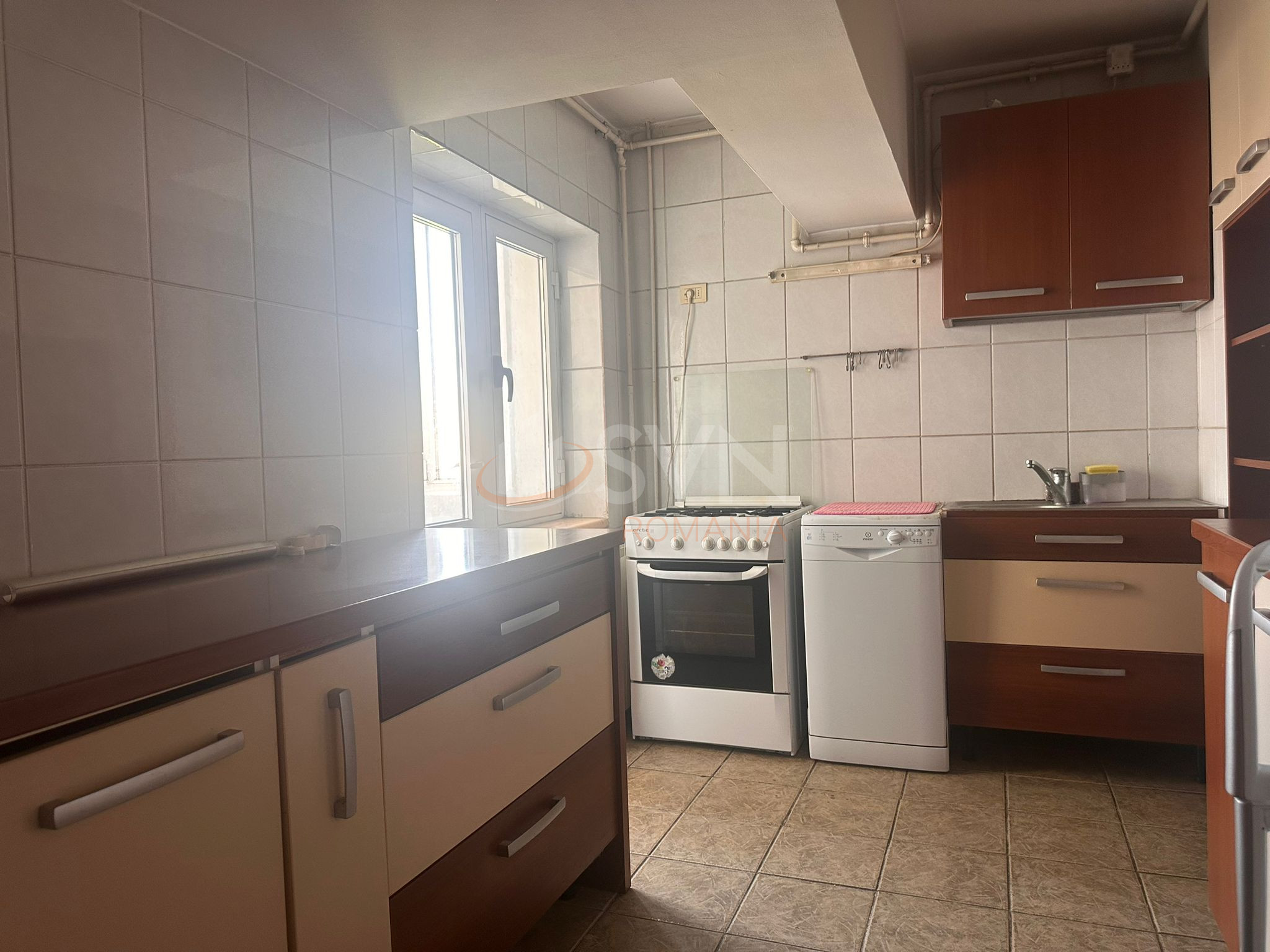Apartament, 3 camere Bucuresti/Alba Iulia