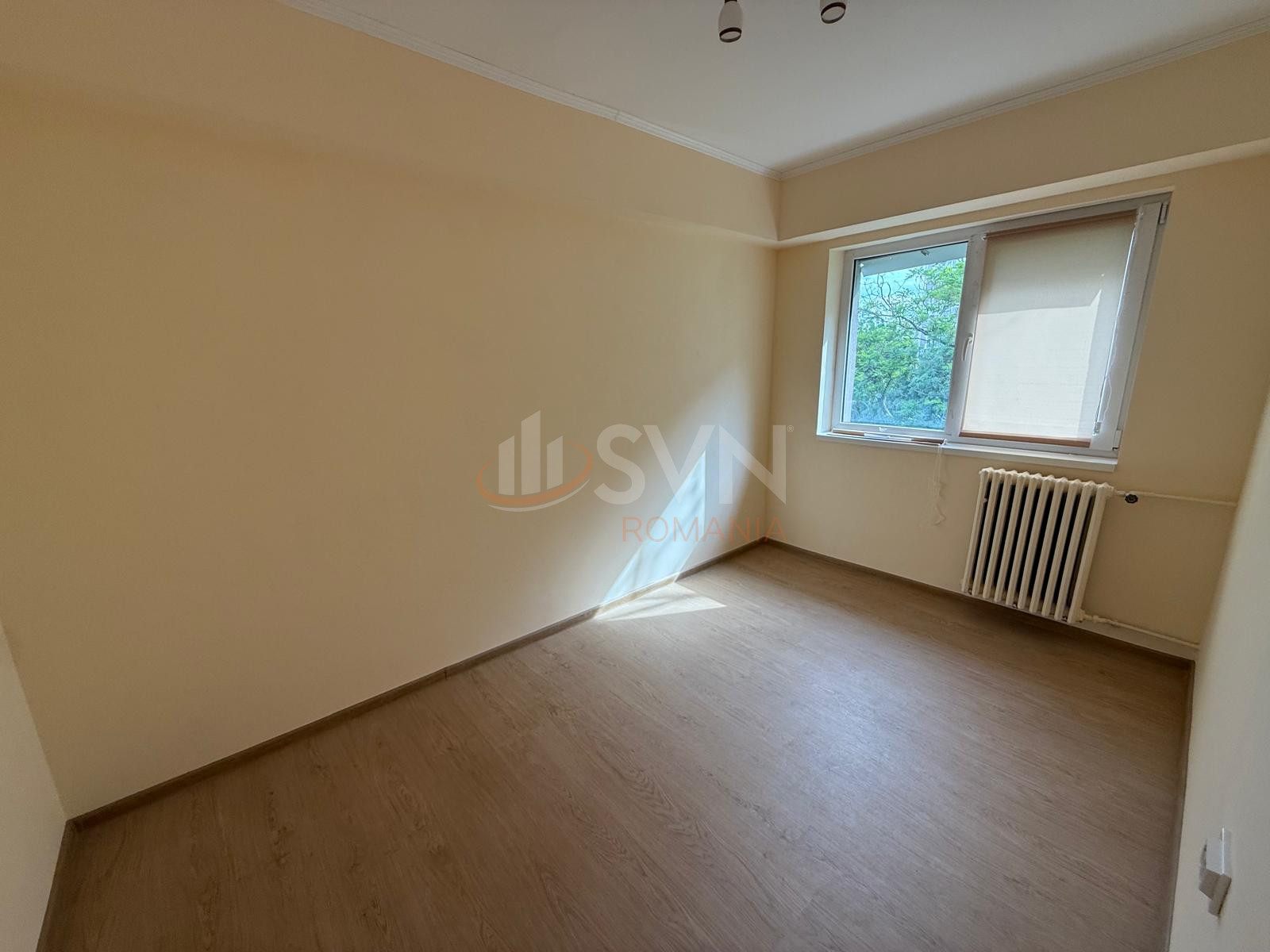 Apartament, 3 camere Bucuresti/Crangasi