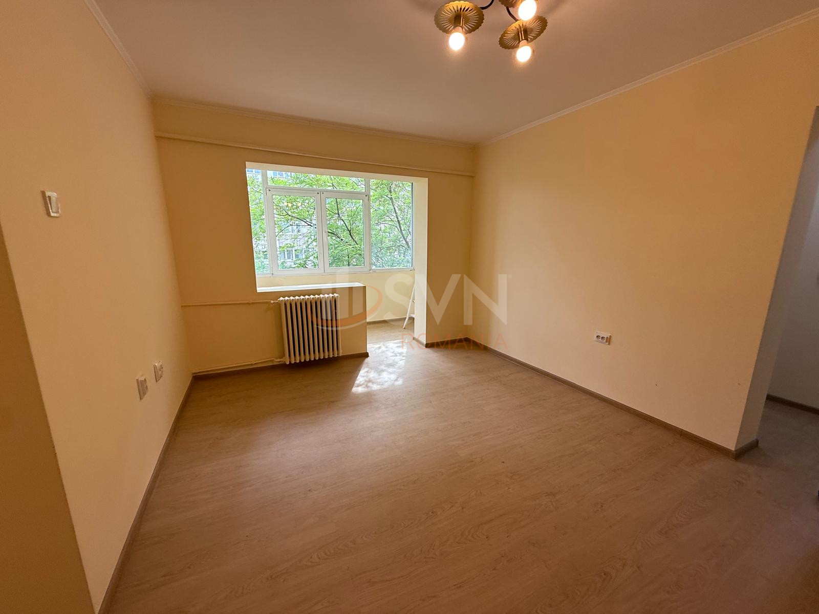 Apartament, 3 camere Bucuresti/Crangasi