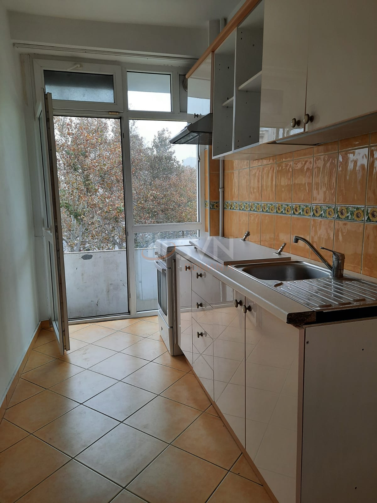Apartament, 3 camere Bucuresti/Magheru
