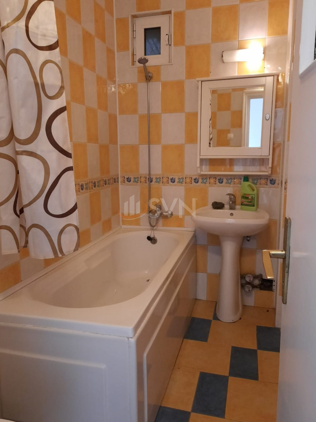 Apartament, 3 camere Bucuresti/Magheru