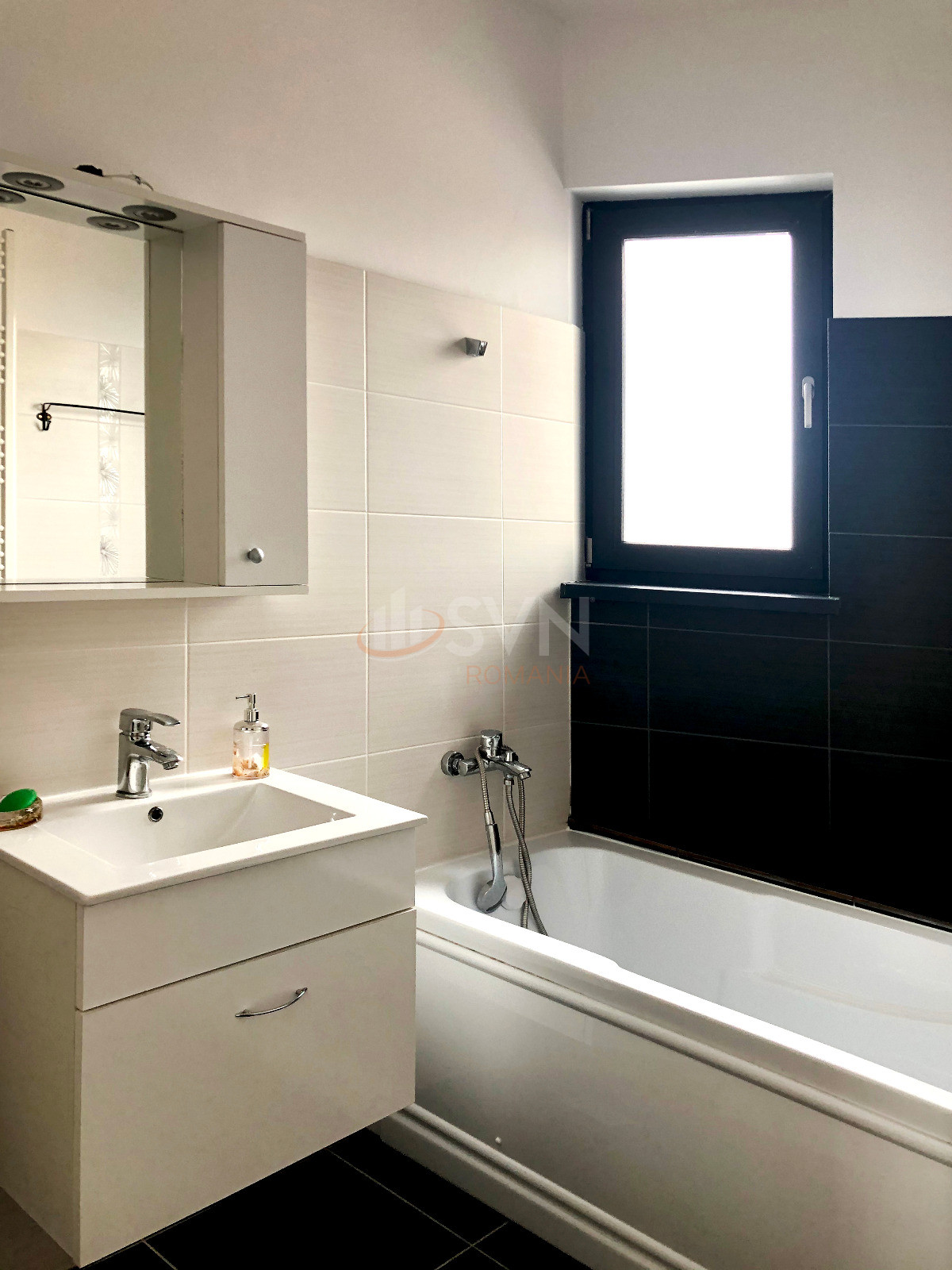 Apartament, 3 camere Bucuresti/Eminescu