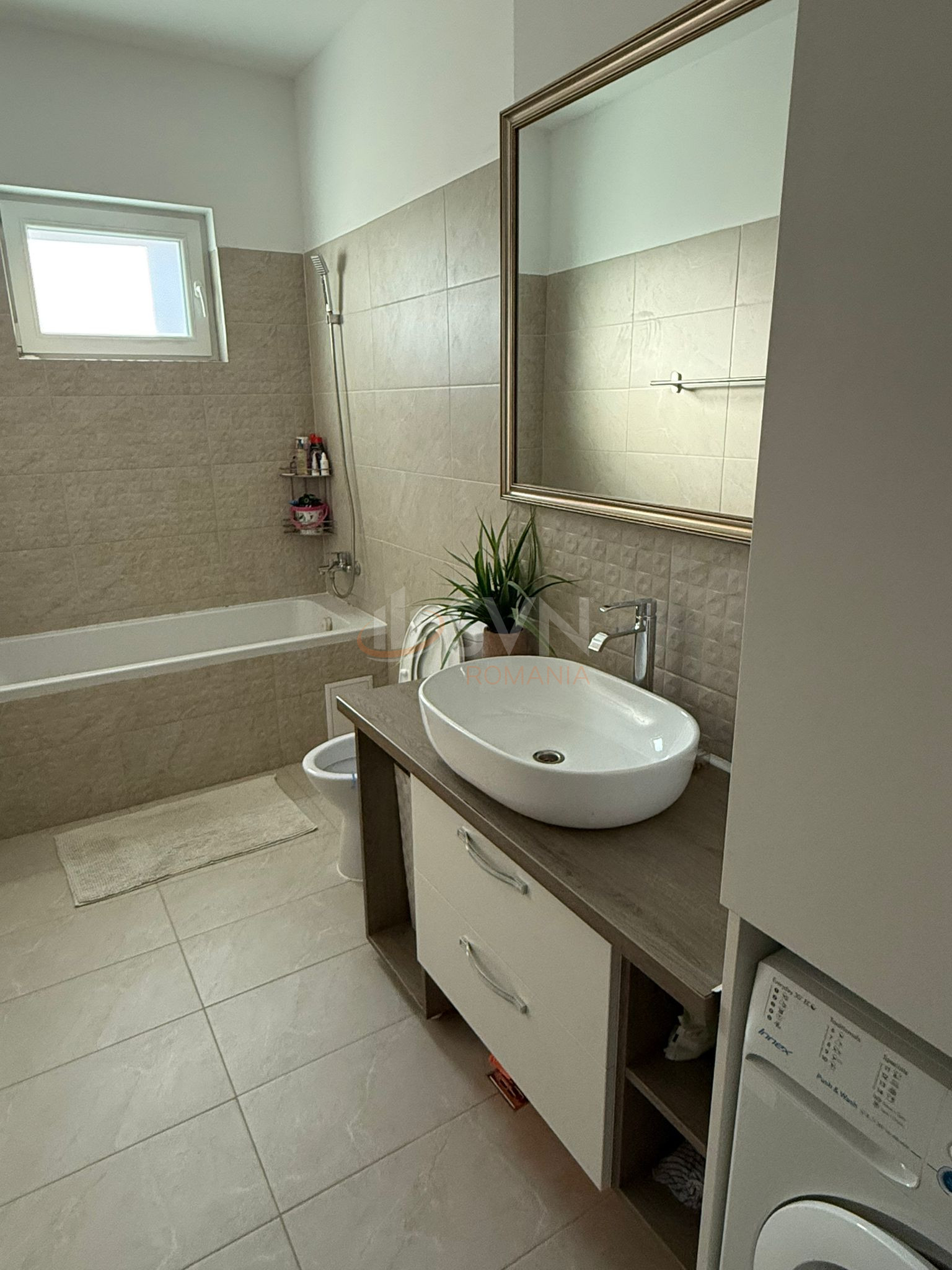 Apartament, 3 camere Bucuresti/Berceni