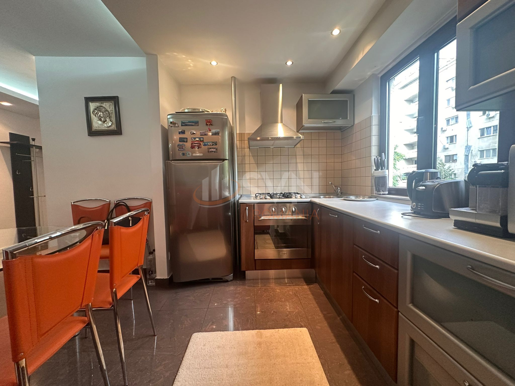 Apartament, 3 camere Bucuresti/Piata Unirii (s3)