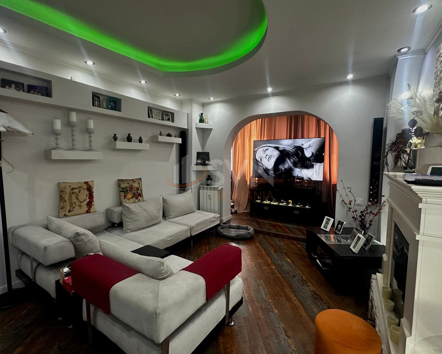 Apartament, 3 camere Bucuresti/Piata Victoriei