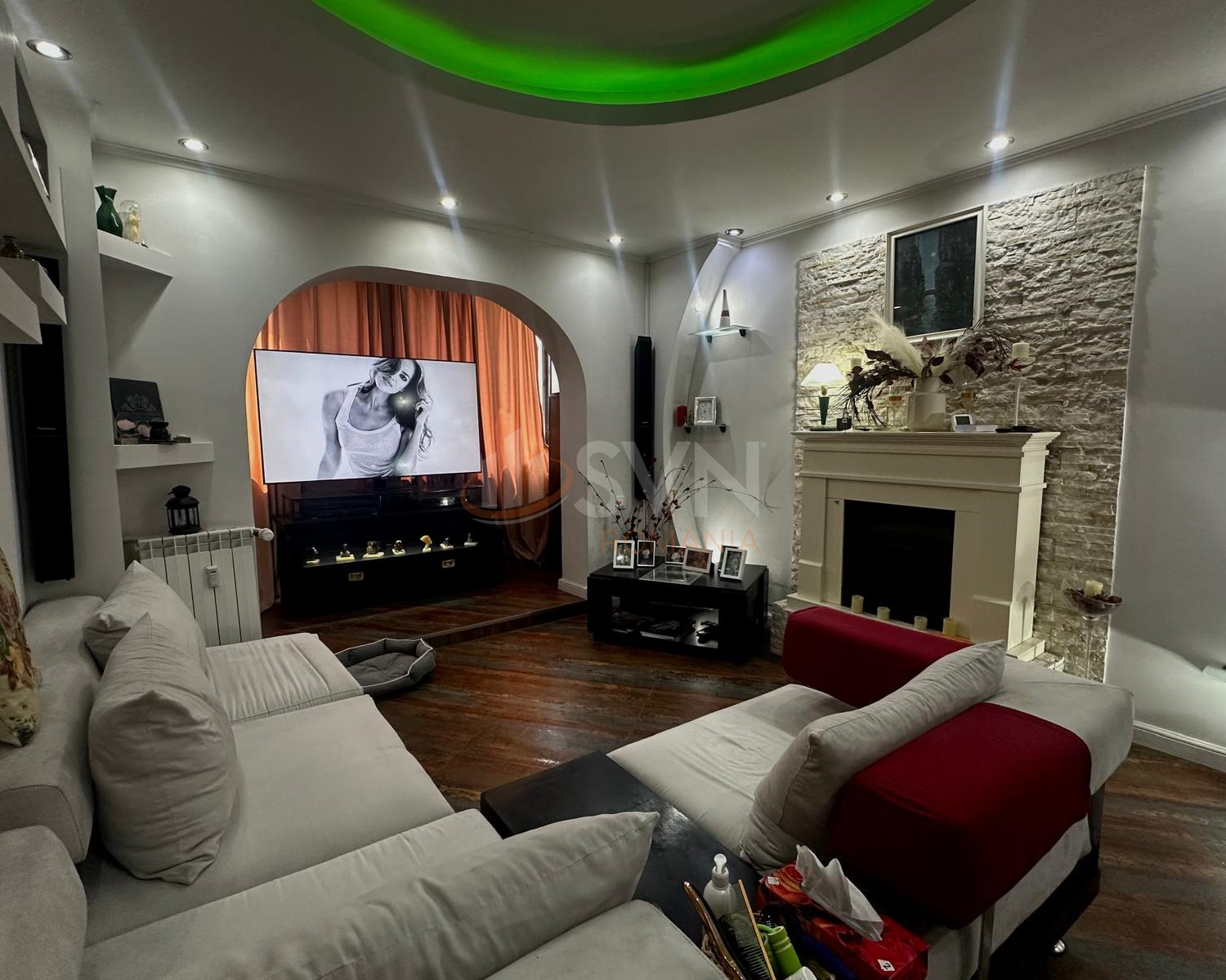 Apartament, 3 camere Bucuresti/Piata Victoriei