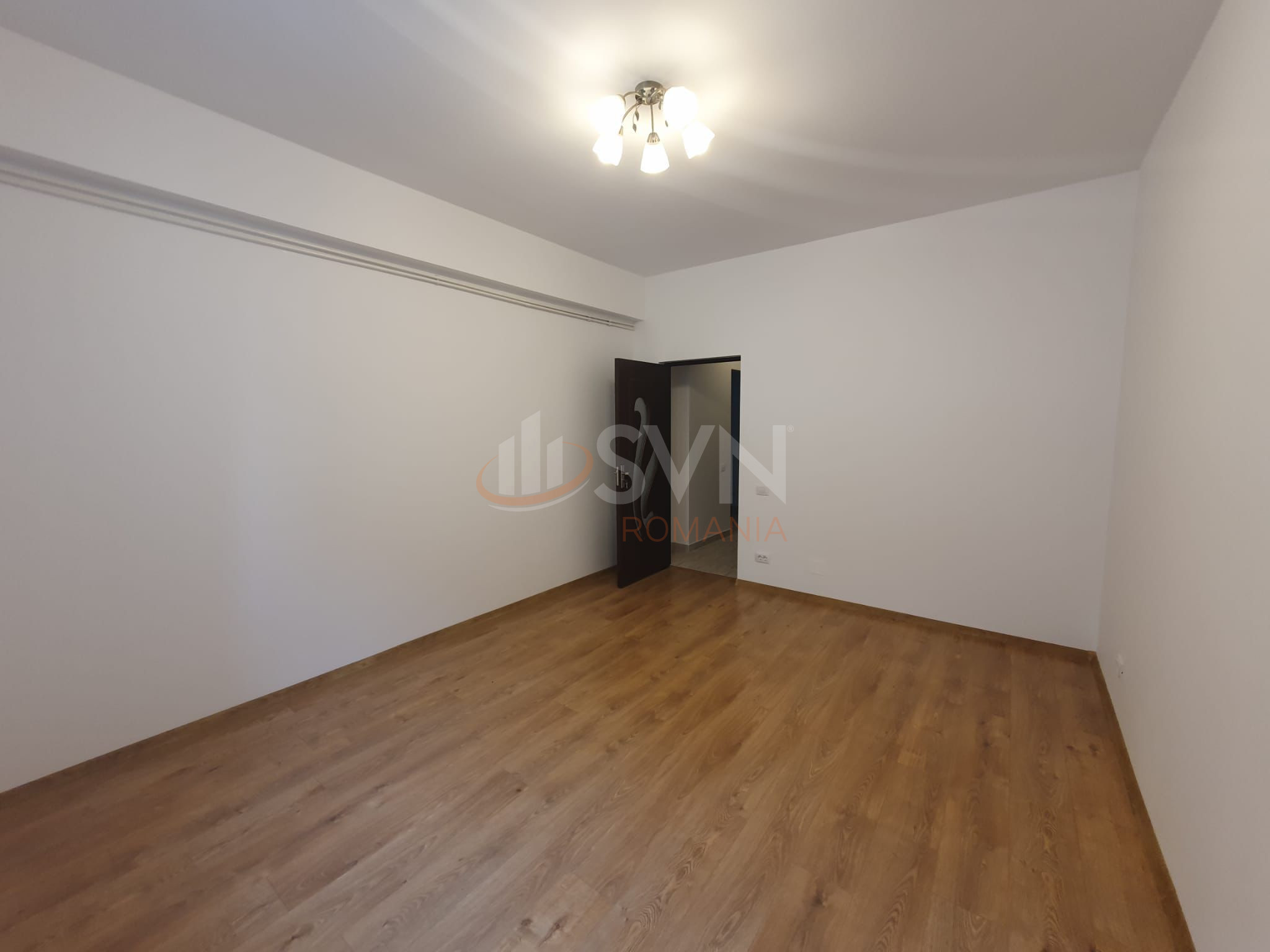 Apartament, 3 camere Bucuresti/Piata Romana