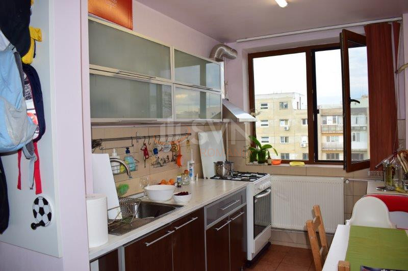 Apartament, 3 camere Bucuresti/Lujerului