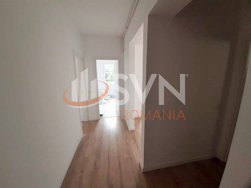 Apartament, 3 camere Bucuresti/Timisoara