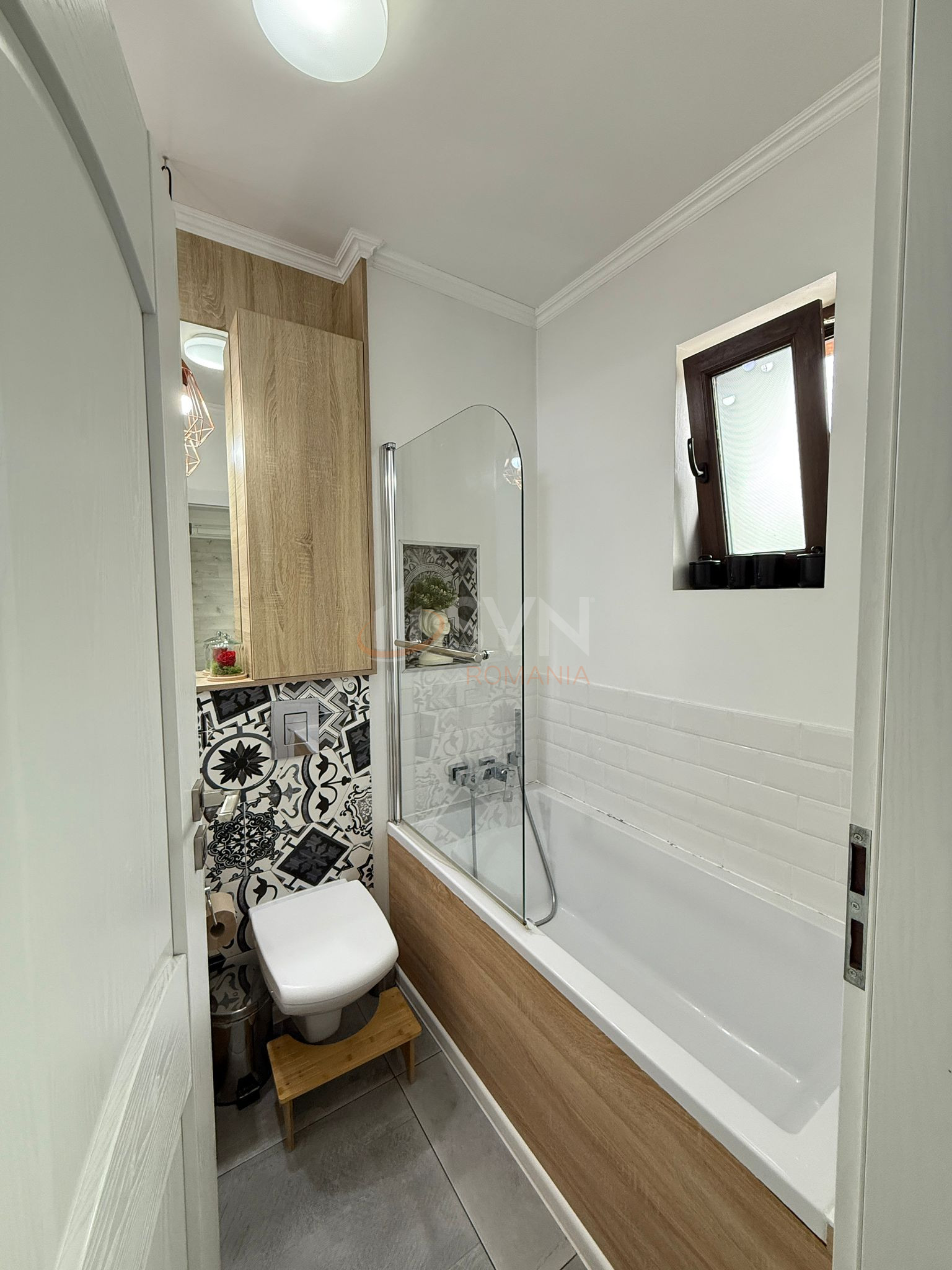 Apartament, 3 camere Bucuresti/Tei