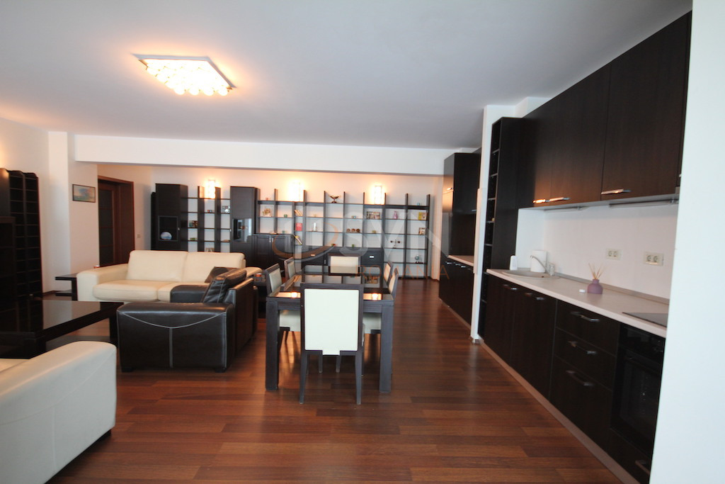 Apartament, 3 camere Bucuresti/Plevnei