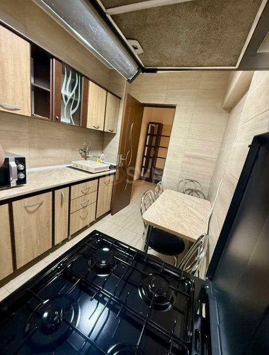 Apartament, 3 camere Bucuresti/Bucurestii Noi