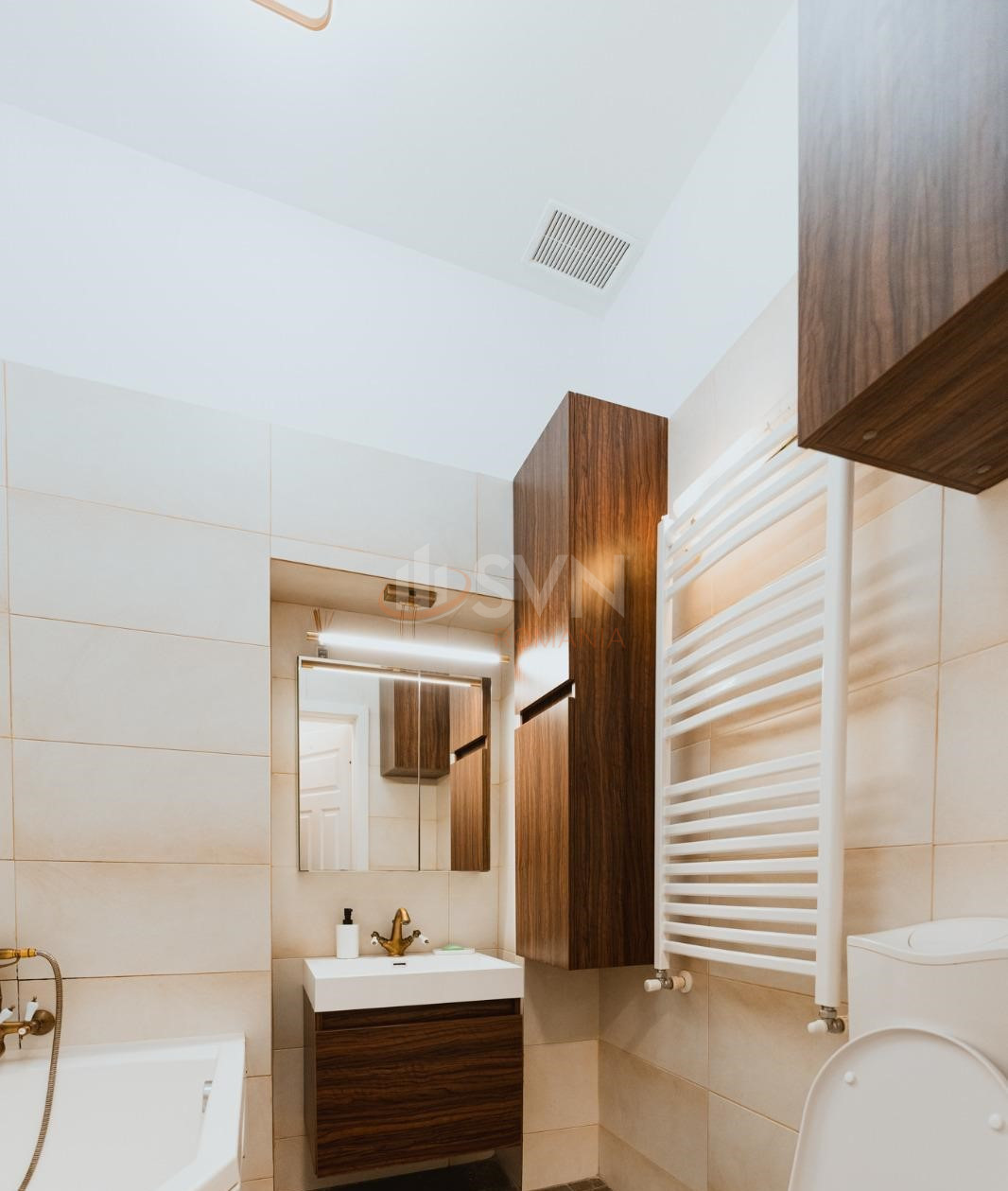 Apartament, 3 camere Bucuresti/Calea Victoriei