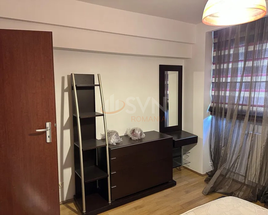 Apartament, 3 camere Bucuresti/Bucur Obor