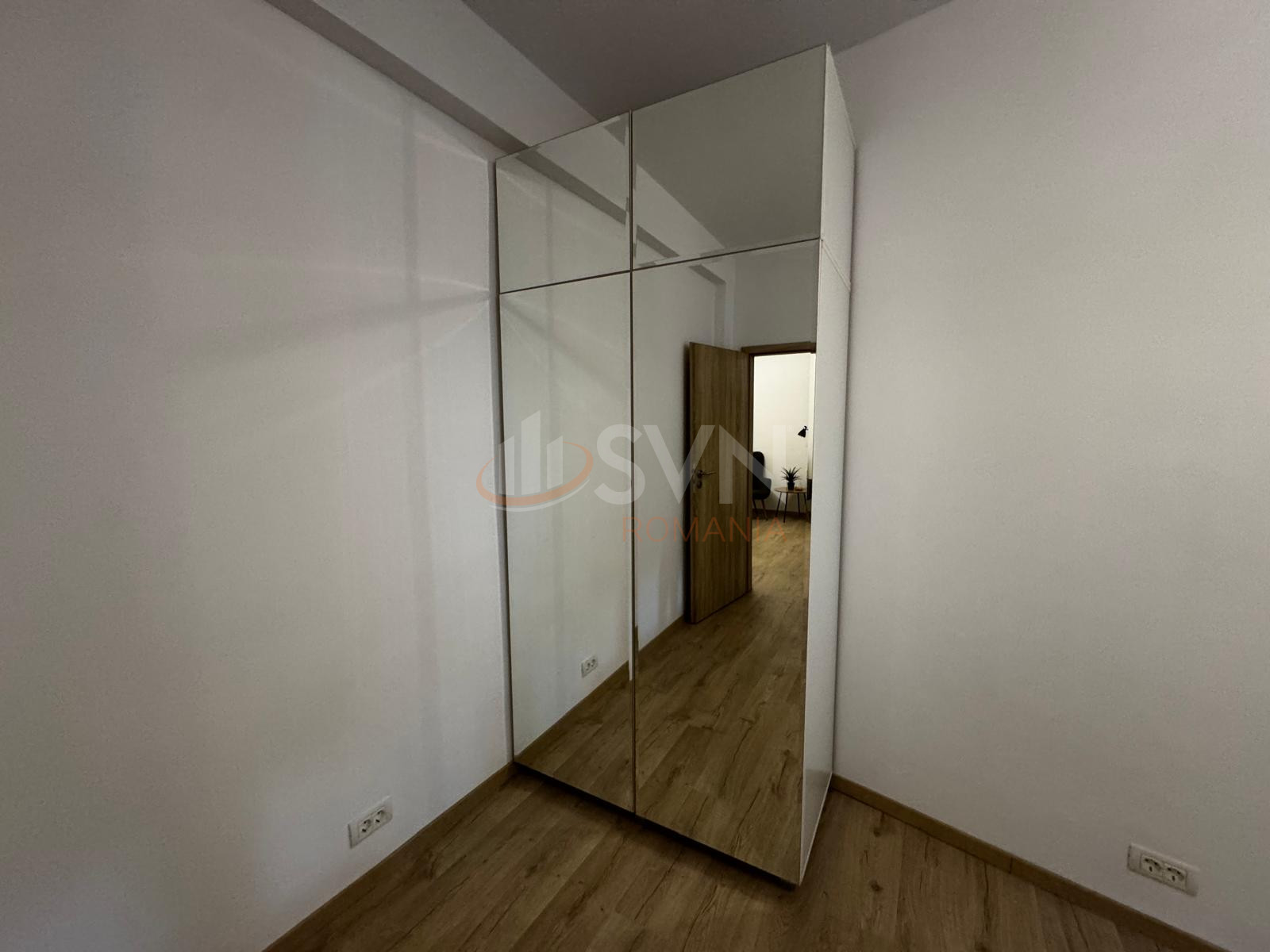 Apartament, 3 camere Bucuresti/Calea Victoriei