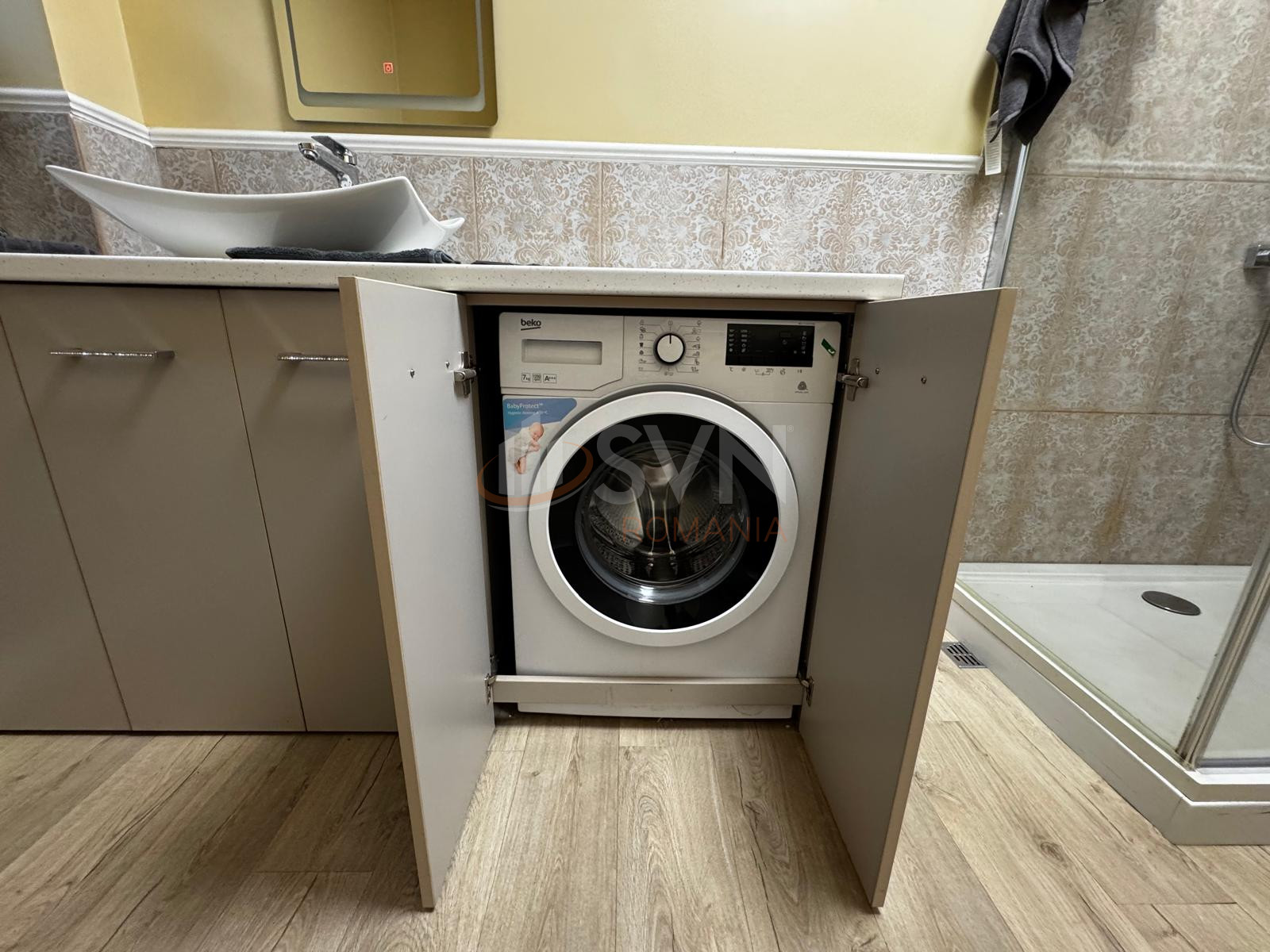 Apartament, 3 camere Bucuresti/Calea Victoriei