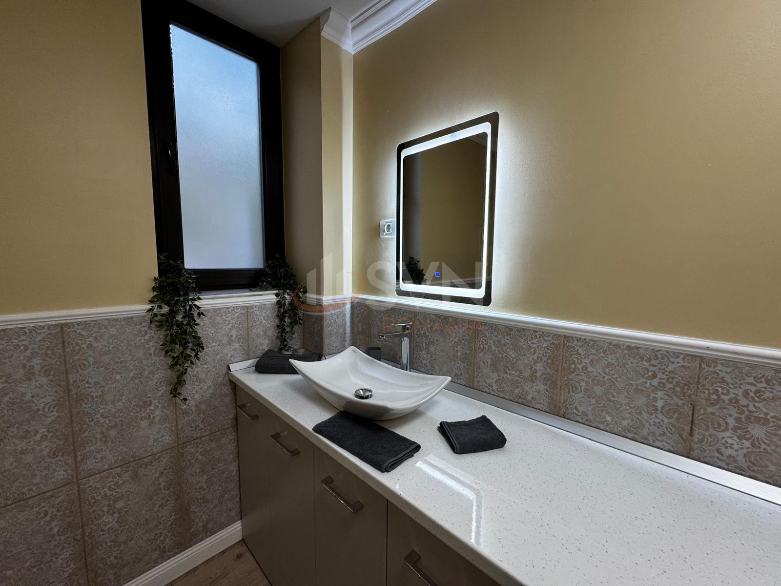 Apartament, 3 camere Bucuresti/Calea Victoriei