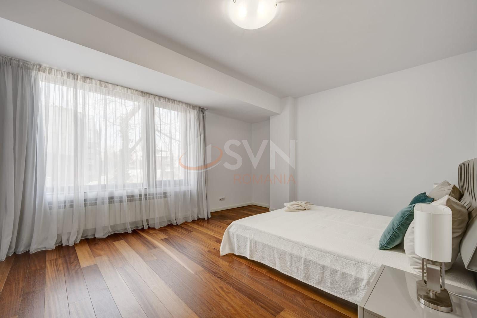 Apartament, 3 camere Bucuresti/Aviatorilor