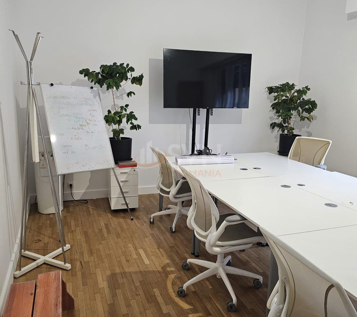 Apartament, 3 camere Bucuresti/Primaverii