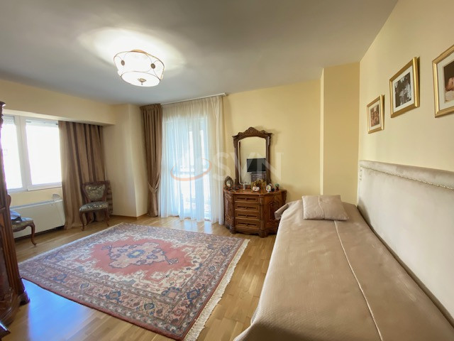 Apartament, 3 camere Bucuresti/Decebal