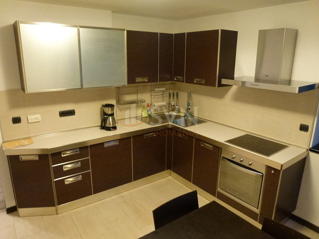 Apartament, 3 camere Bucuresti/Primaverii
