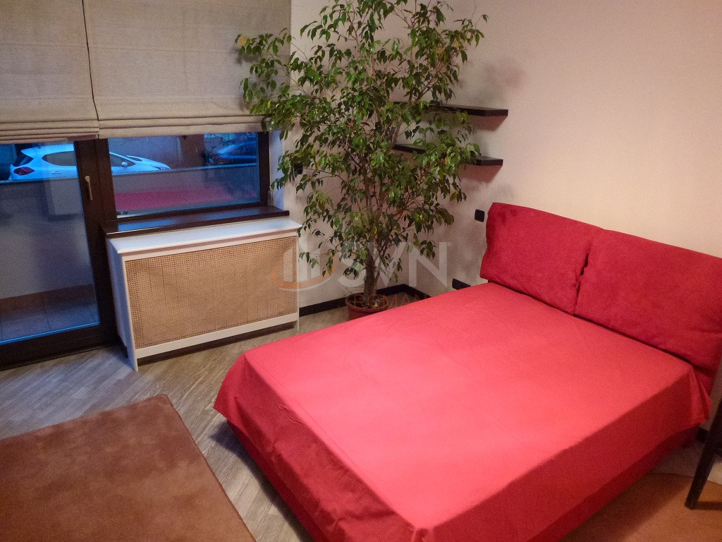 Apartament, 3 camere Bucuresti/Primaverii