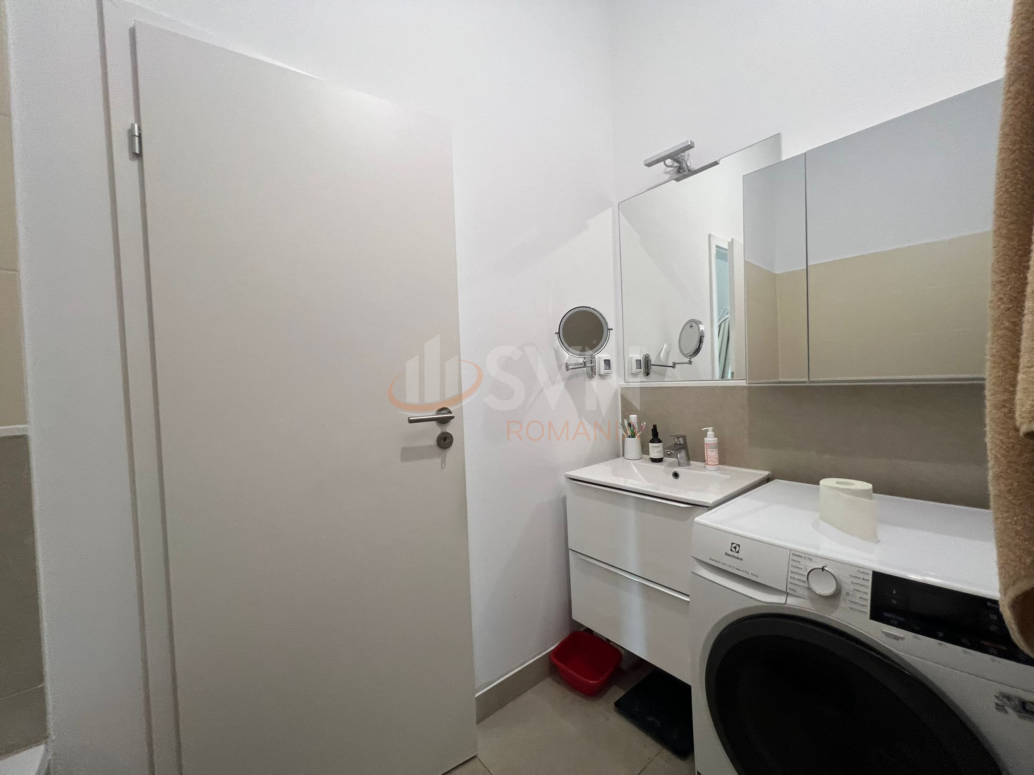 Apartament, 3 camere Bucuresti/Bucurestii Noi