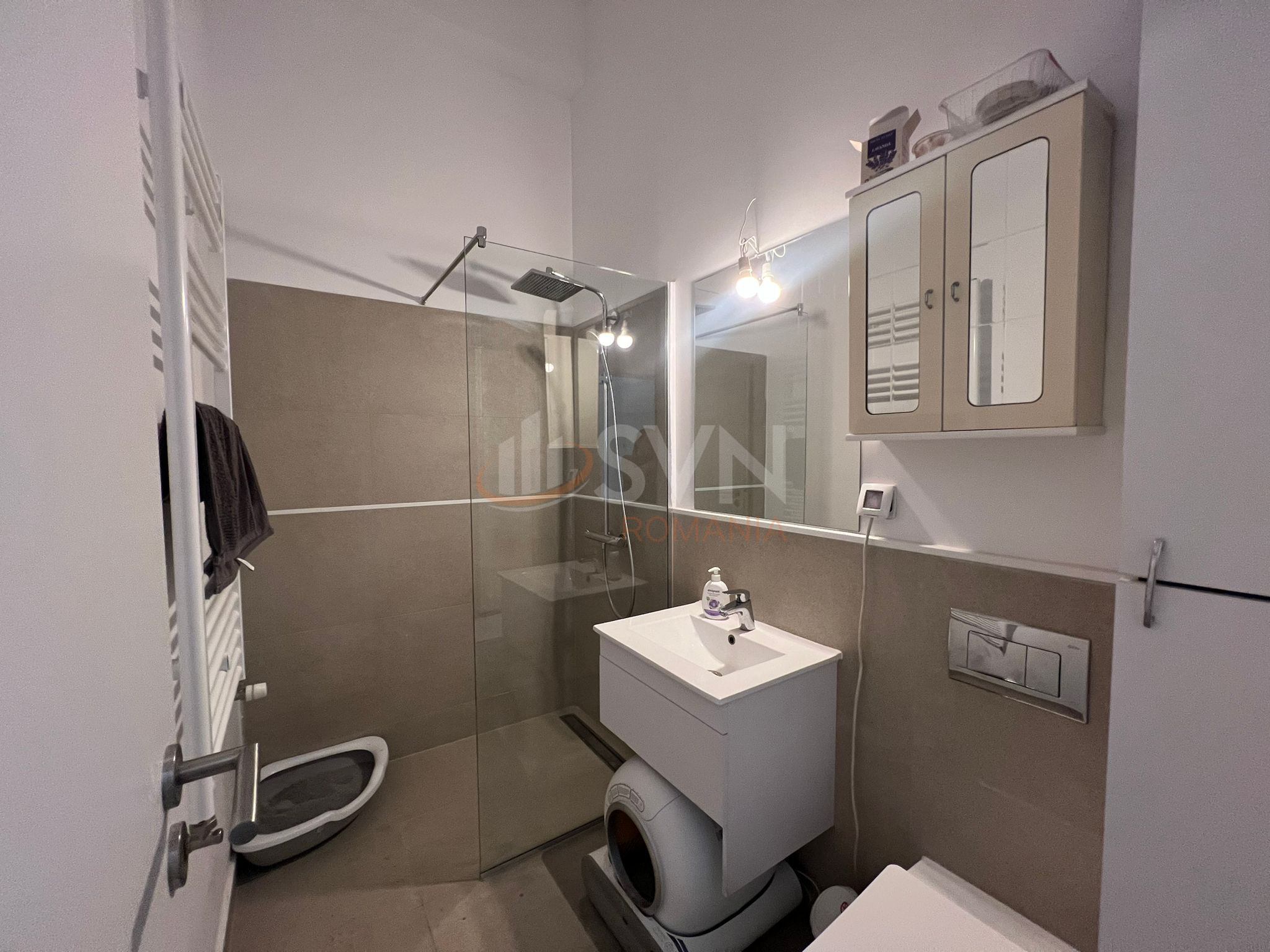 Apartament, 3 camere Bucuresti/Bucurestii Noi