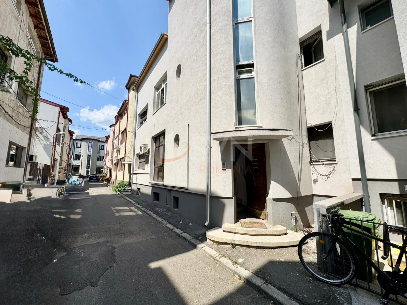 Apartament, 3 camere Bucuresti/Armeneasca