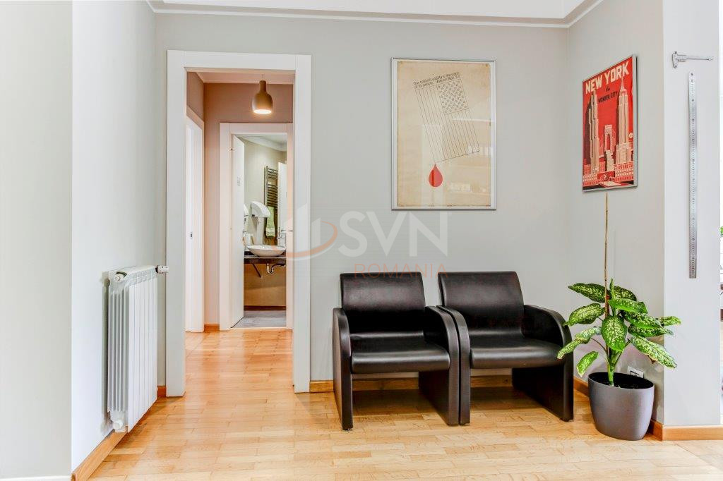 Apartament, 3 camere Bucuresti/Calea Victoriei