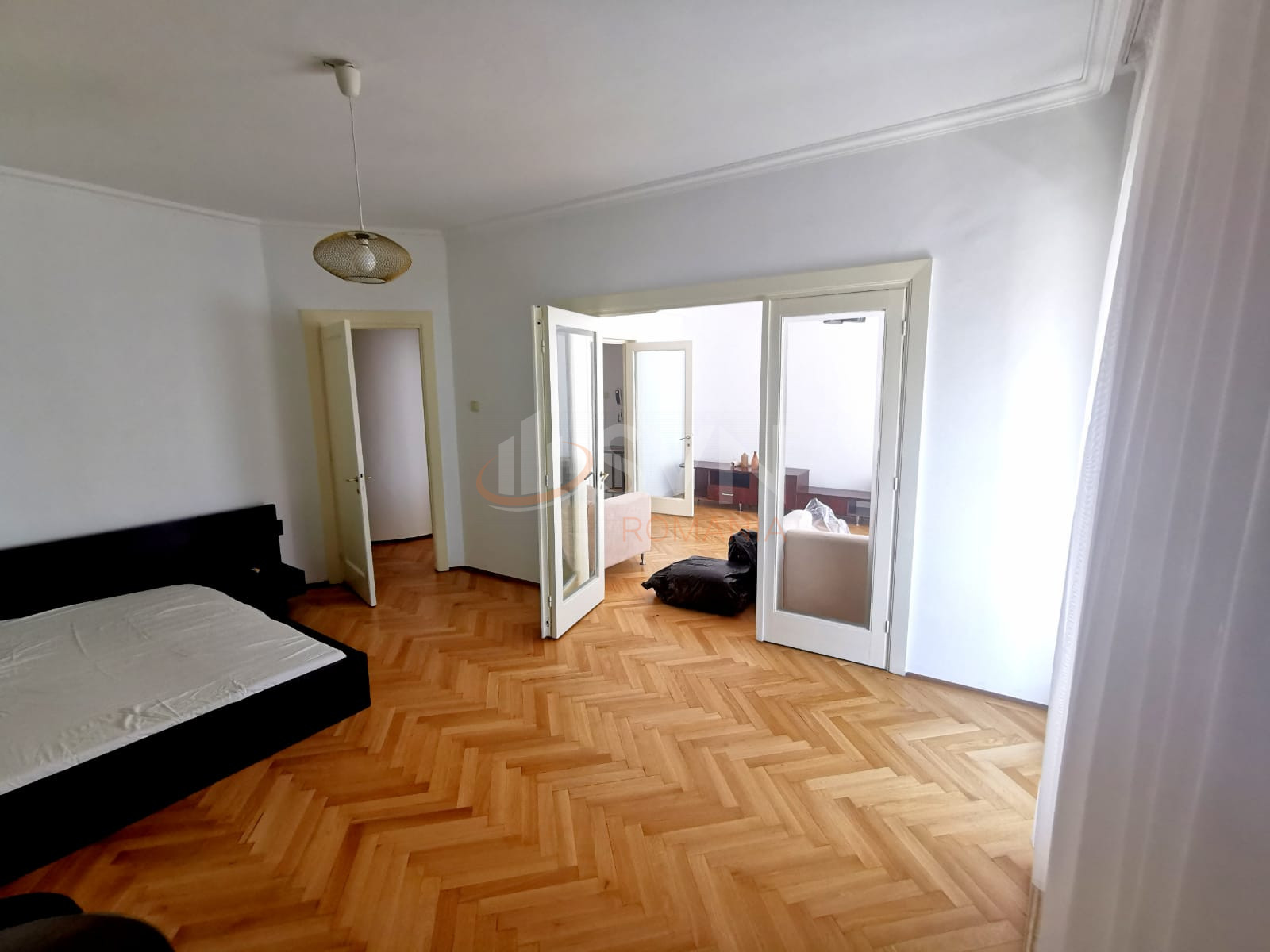 Apartament, 3 camere Bucuresti/Gara De Nord