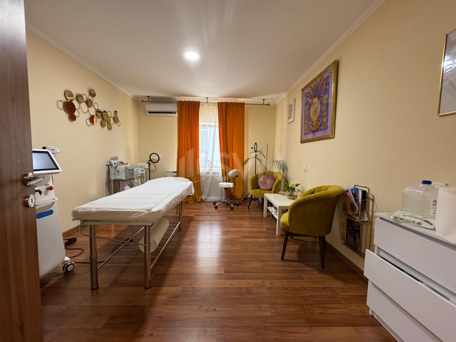 Apartament, 3 camere Bucuresti/Eroii Revolutiei