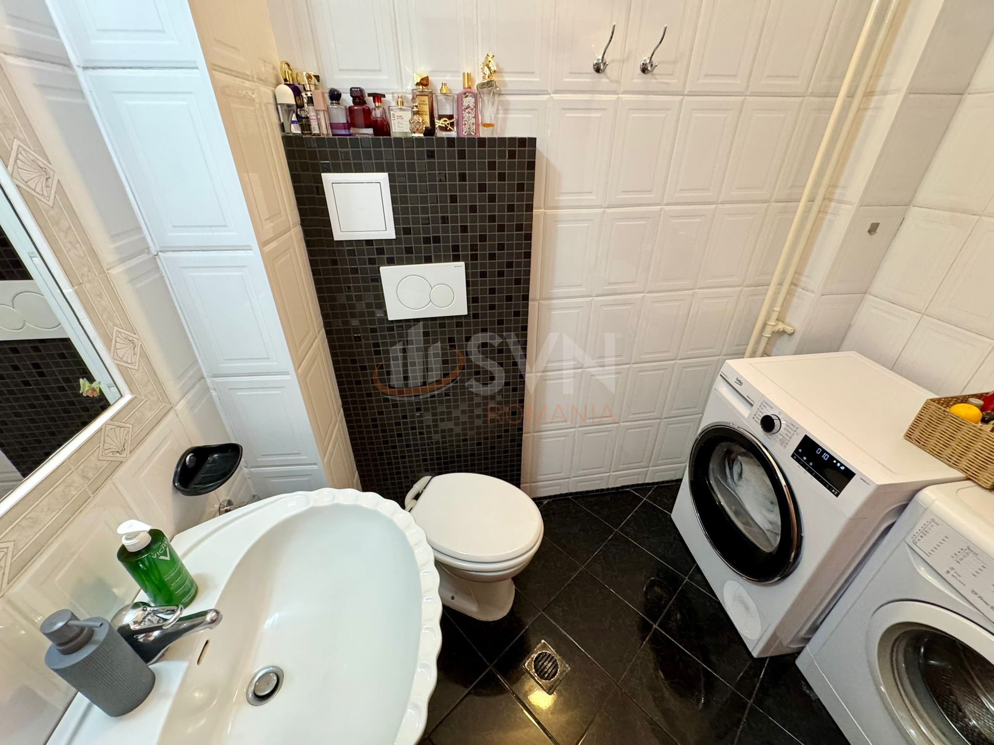 Apartament, 3 camere Bucuresti/Piata Victoriei