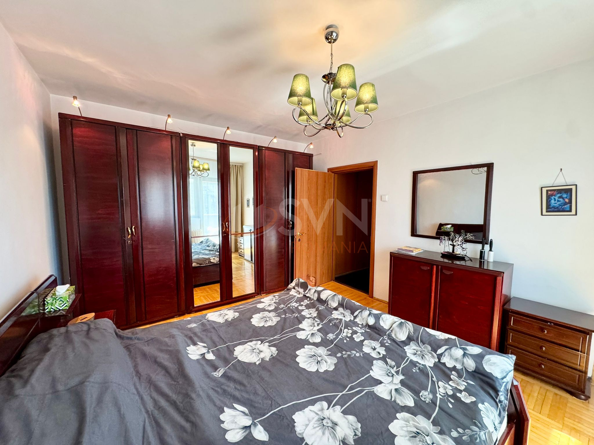 Apartament, 3 camere Bucuresti/Piata Victoriei