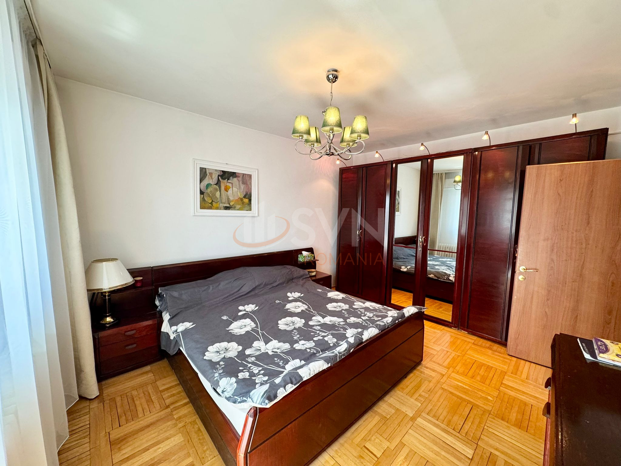 Apartament, 3 camere Bucuresti/Piata Victoriei