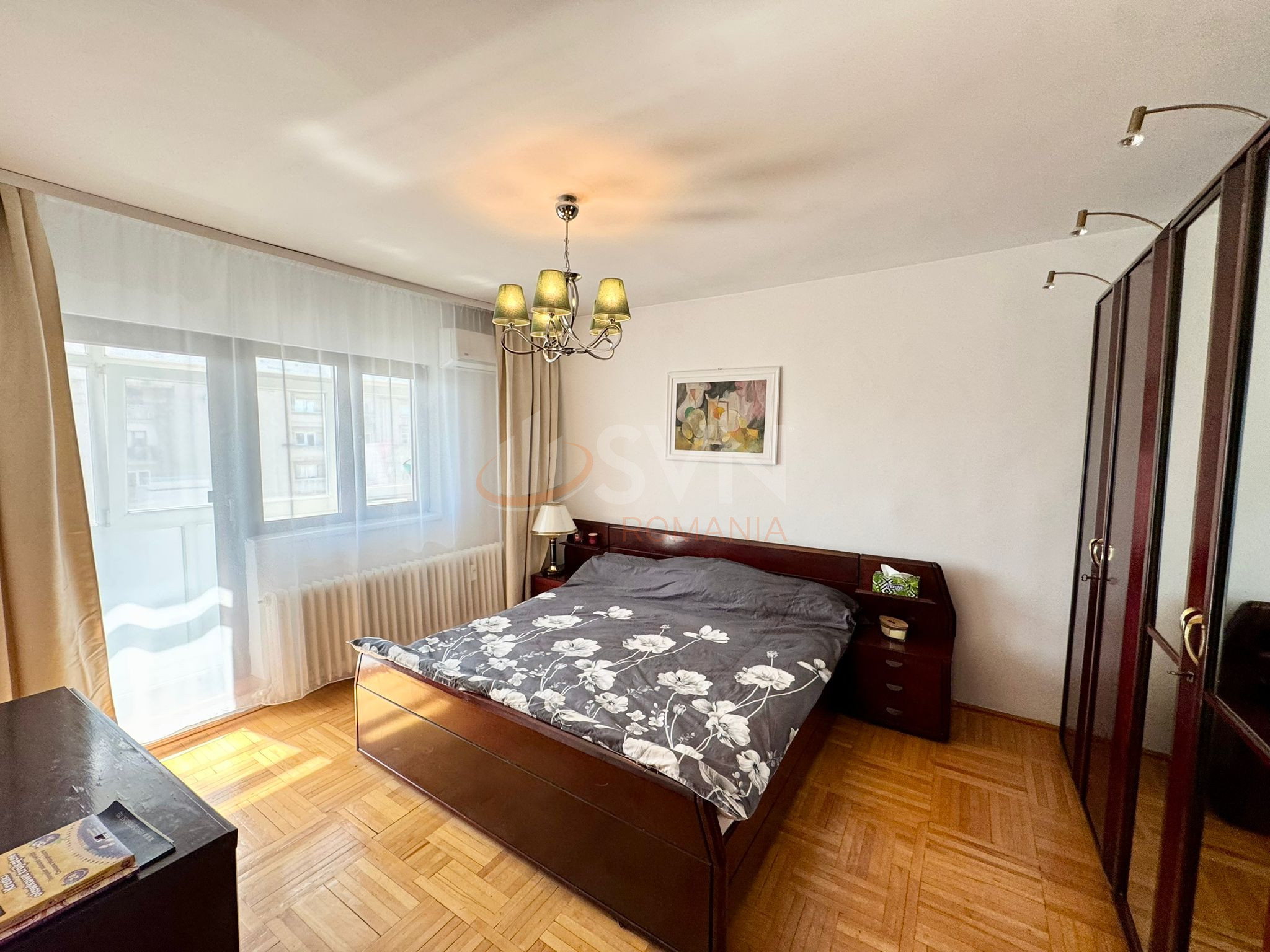 Apartament, 3 camere Bucuresti/Piata Victoriei