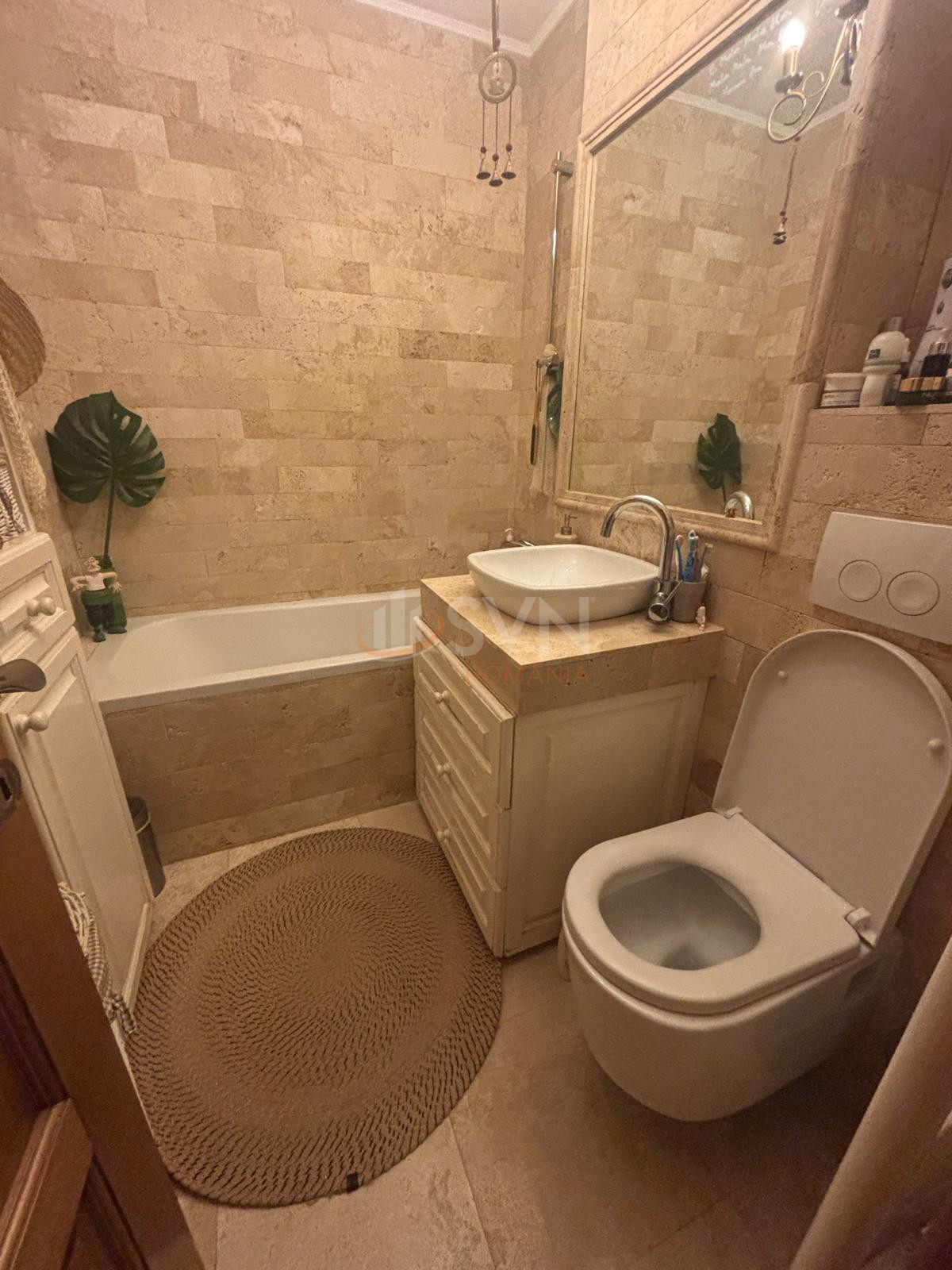 Apartament, 3 camere Bucuresti/Piata Unirii (s3)