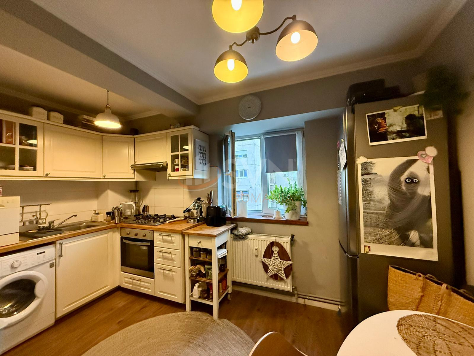Apartament, 3 camere Bucuresti/Unirii