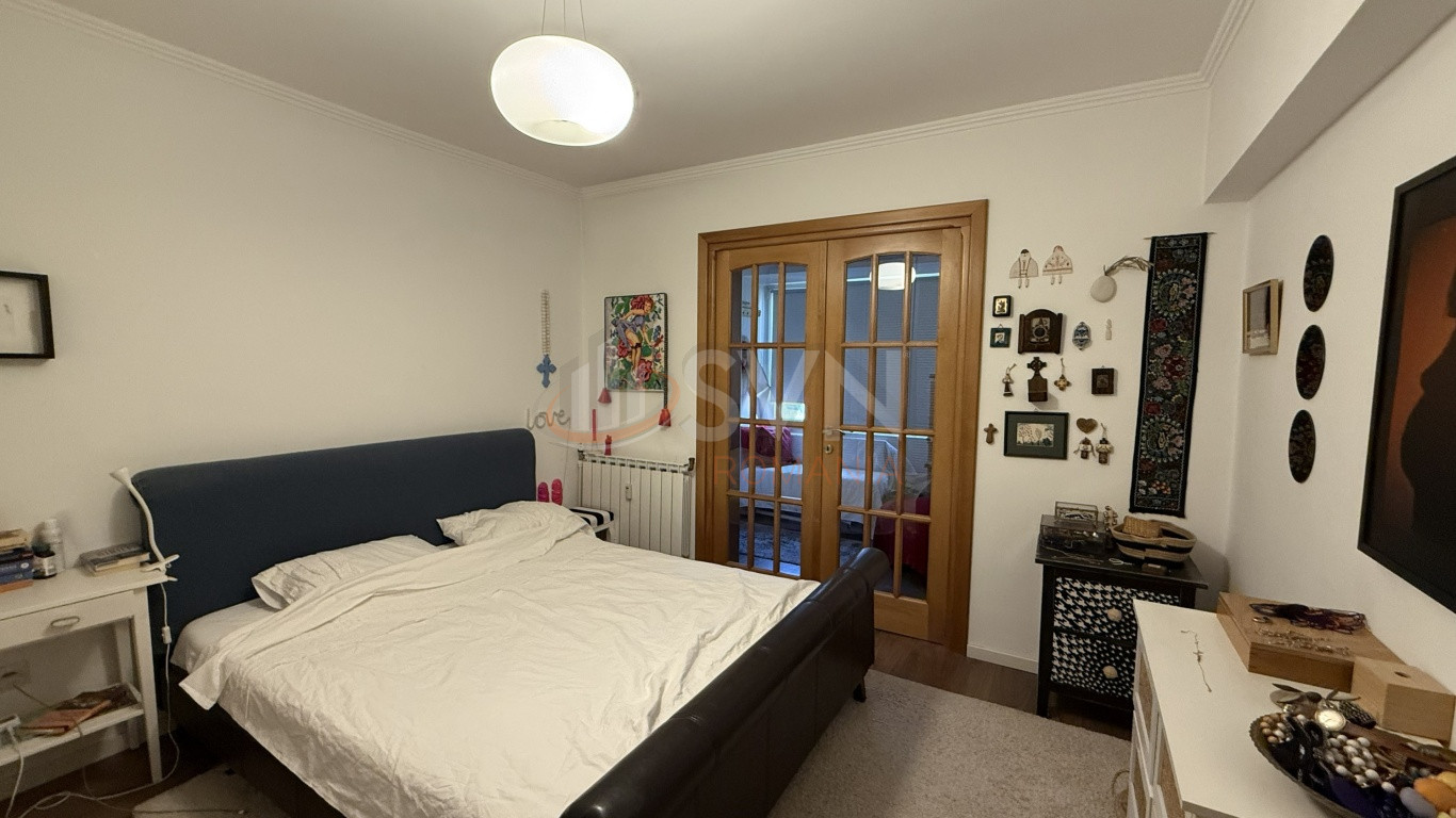 Apartament, 3 camere Bucuresti/Unirii