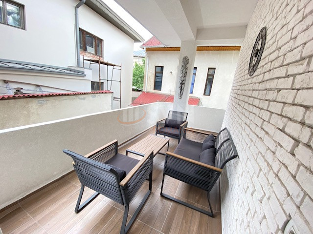 Apartament, 3 camere Bucuresti/Piata Unirii (s3)