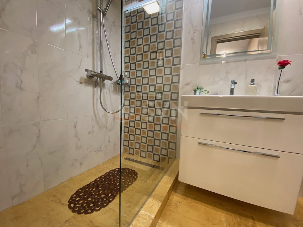 Apartament, 3 camere Bucuresti/Sisesti