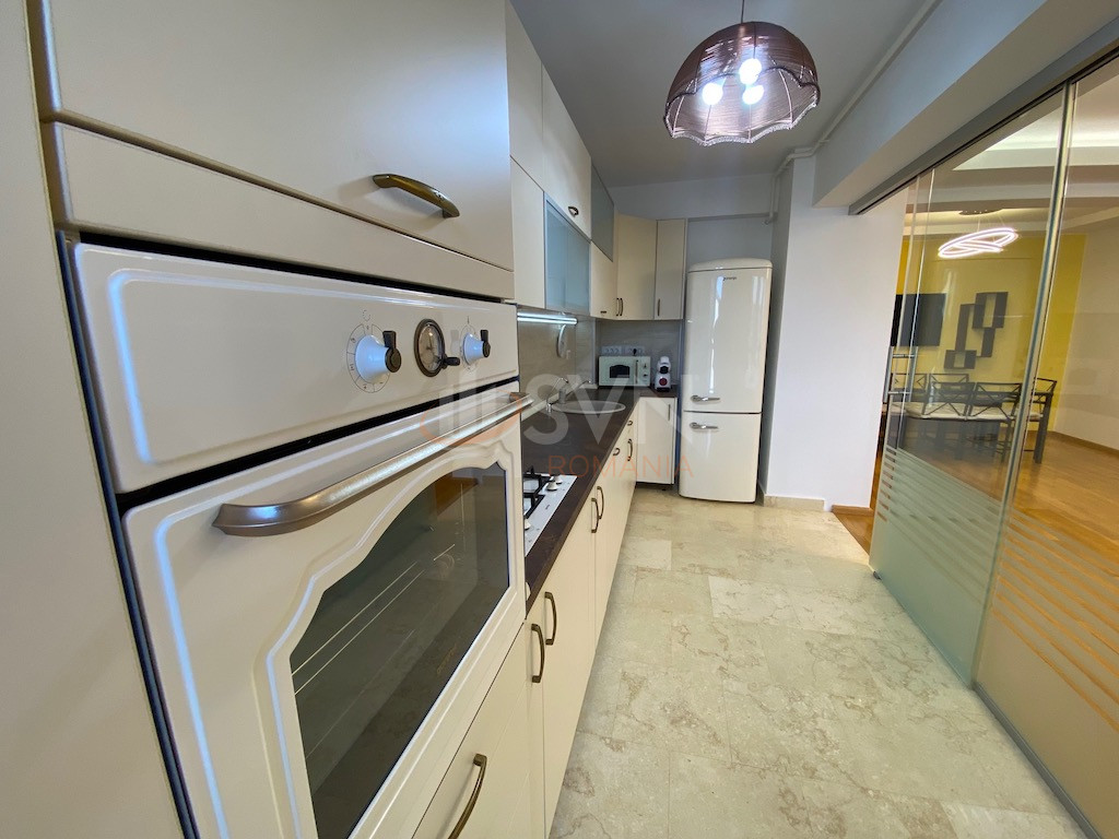 Apartament, 3 camere Bucuresti/Sisesti