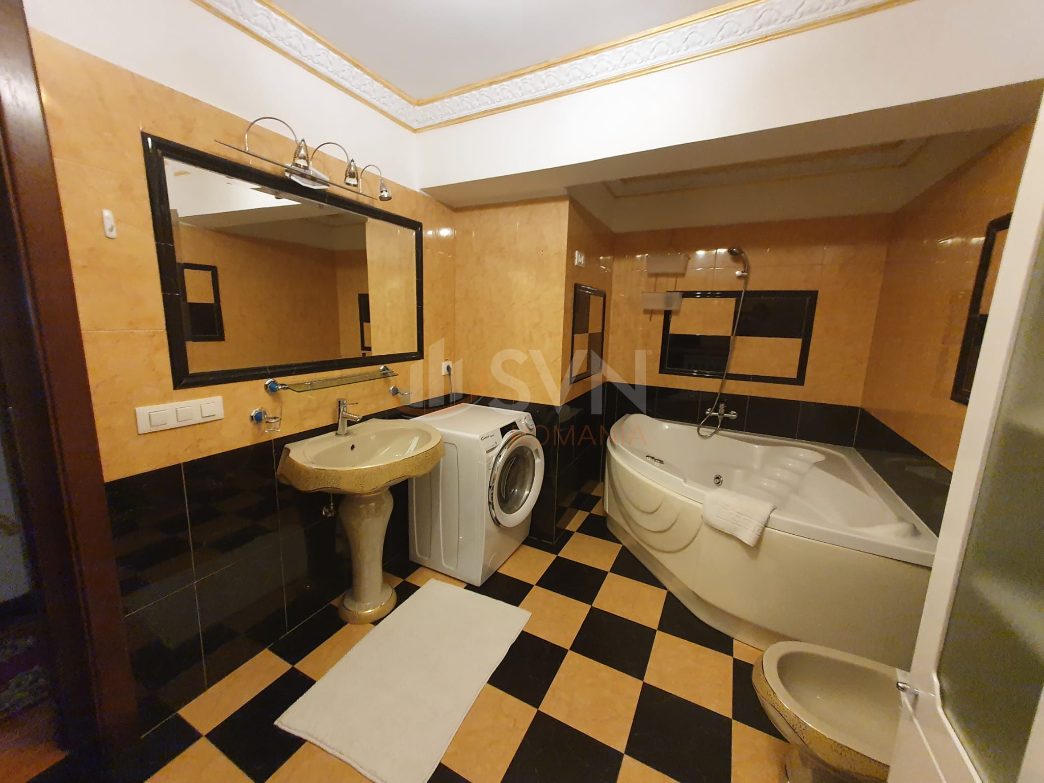 Apartament, 3 camere Bucuresti/Aviatiei