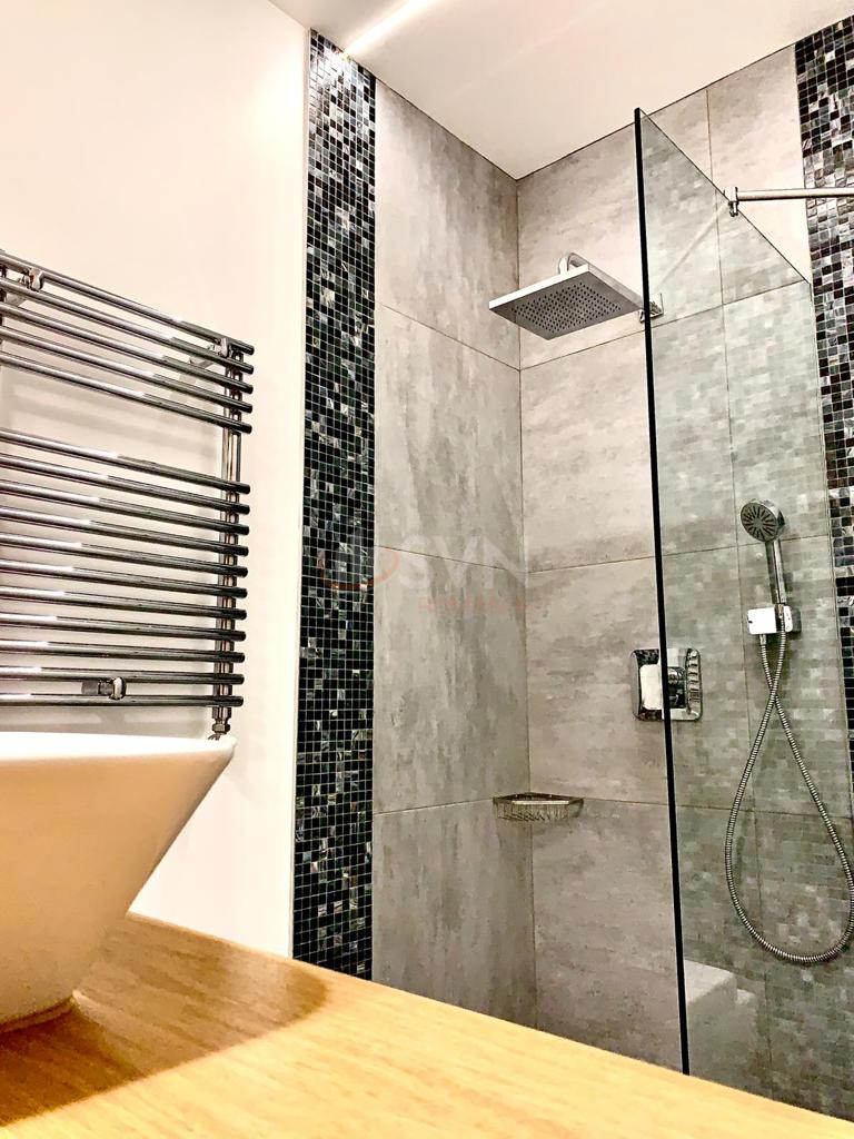 Apartament, 3 camere Bucuresti/Decebal