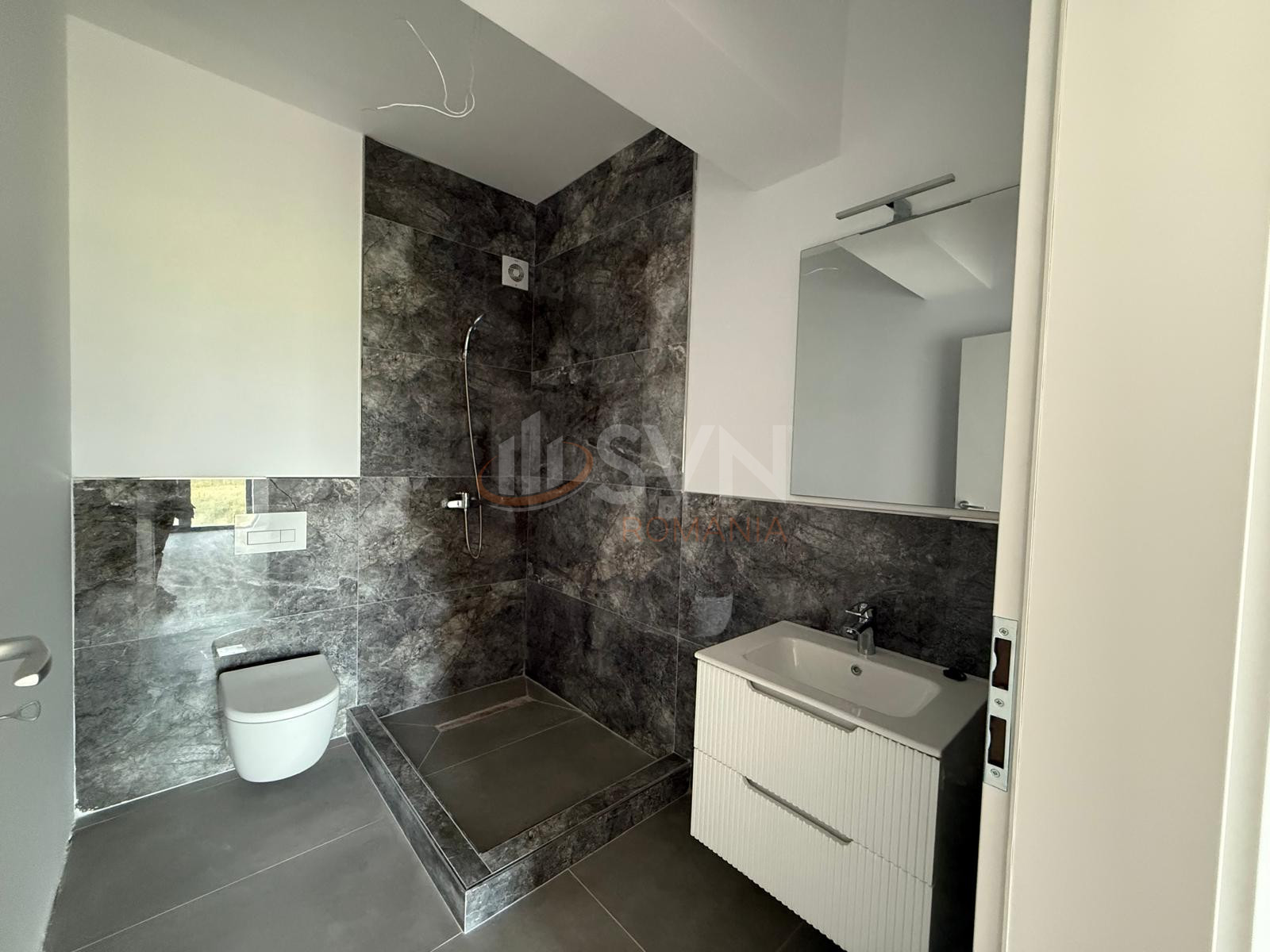 Apartament, 3 camere Bucuresti/Aviatiei