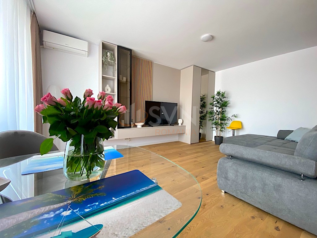 Apartament, 3 camere Bucuresti/Crangasi