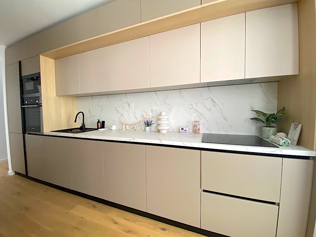 Apartament, 3 camere Bucuresti/Crangasi