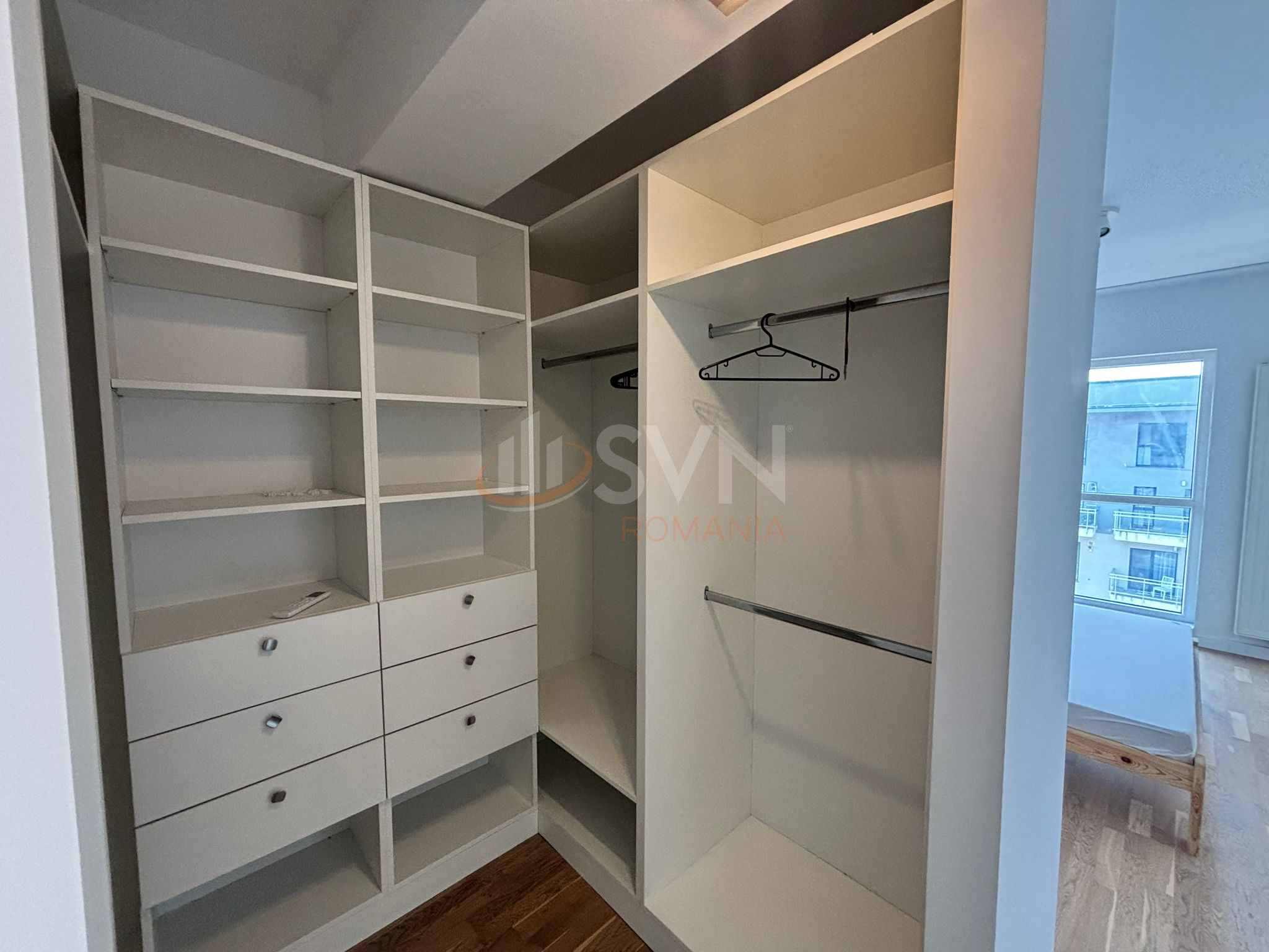 Apartament, 3 camere Bucuresti/Barbu Vacarescu