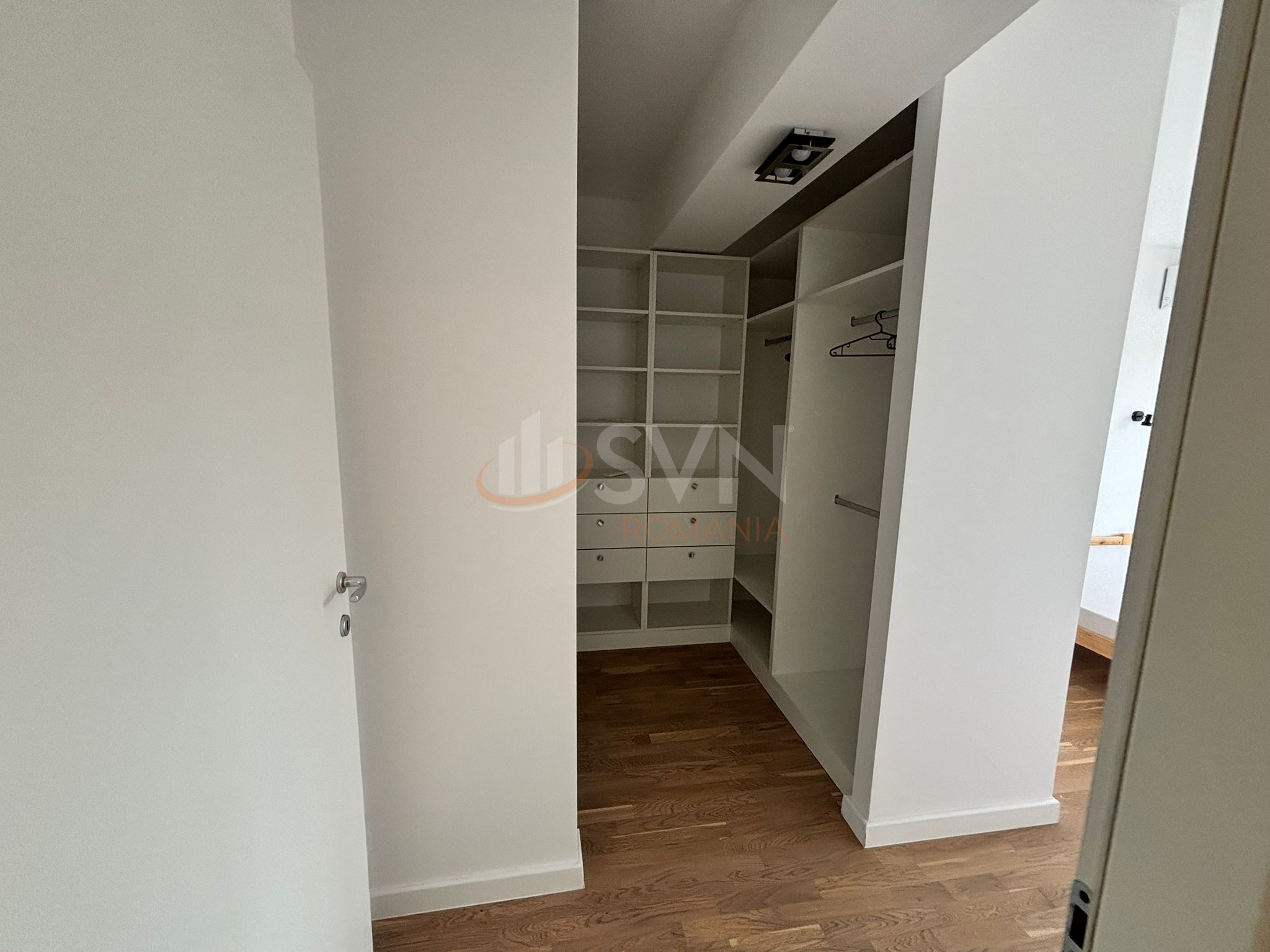 Apartament, 3 camere Bucuresti/Barbu Vacarescu