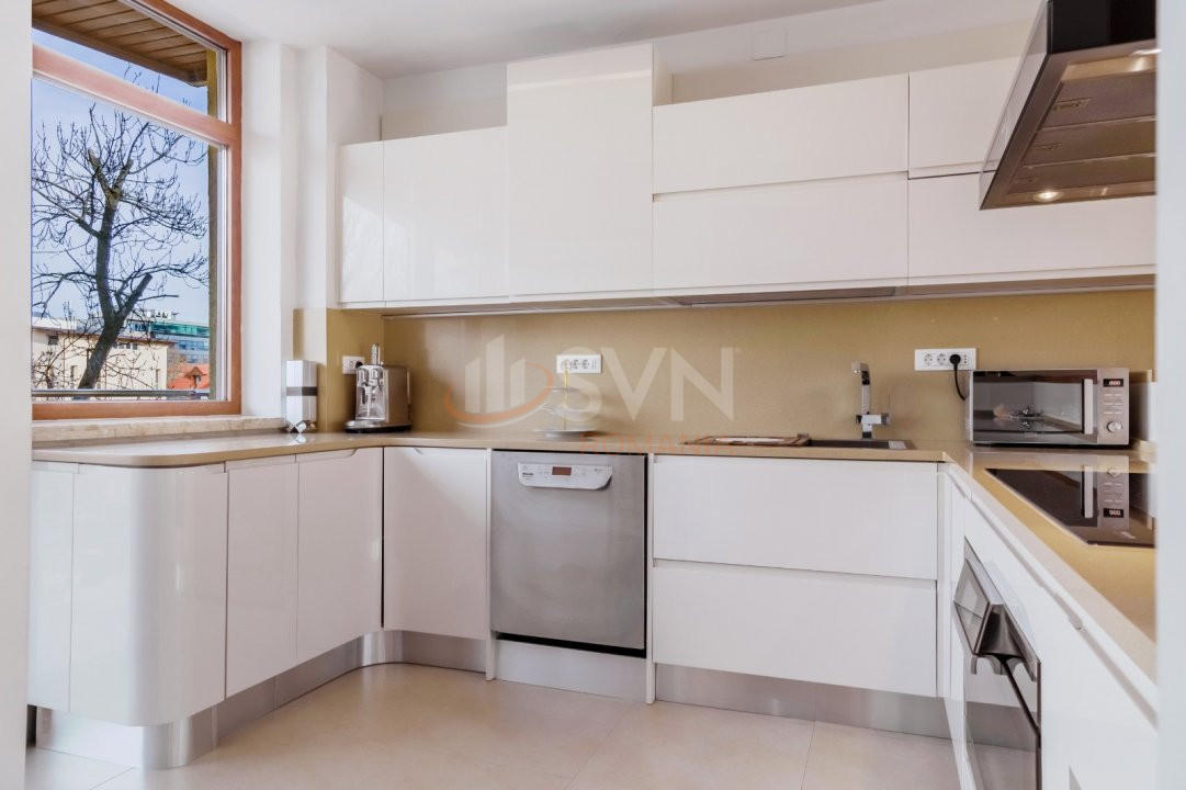 Apartament, 3 camere Bucuresti/Herastrau